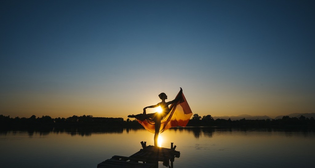 Kuinka loytaa varmuus tasta hetkesta, kun tuleva tuntuu pelottavalta ja epavarmalta